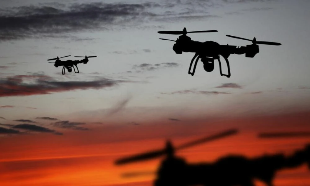 ΕΒΕΠ: Παρέδωσε στον δήμο Πειραιά δύο drones για εναέριες περιπολίες